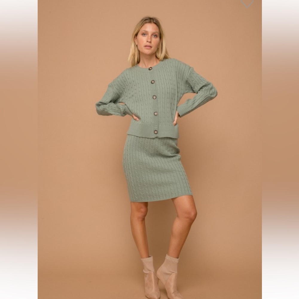 🆕Sweater Skirt Set Button Down Crop Cardigan & Jacquard Skirt Detail S, M & L - Picture 1 of 8